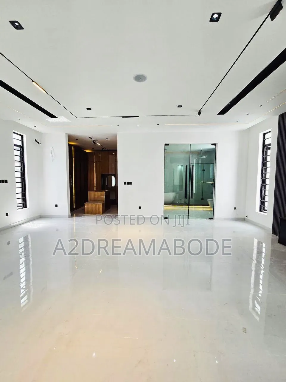 5bdrm Duplex in Lekki, Ikate for sale in Ikate