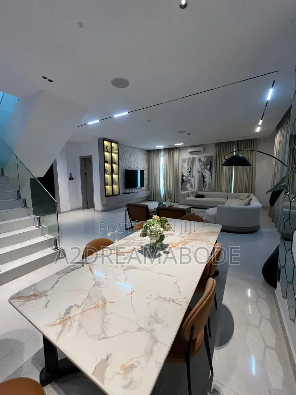 4bdrm Maisonette in Old Ikoyi for sale in Old Ikoyi