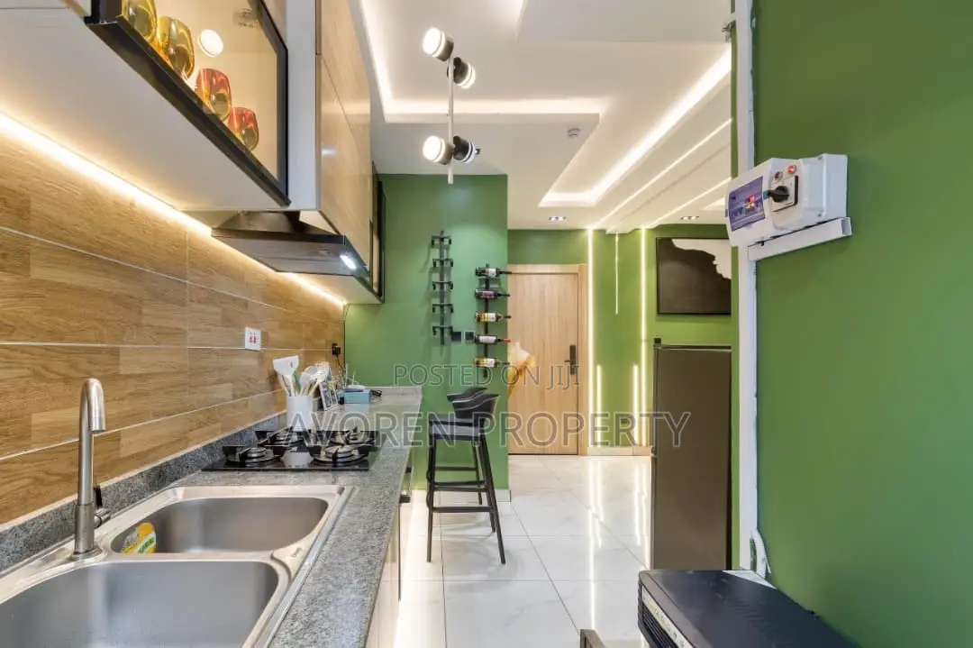 One Bedroom Apartment With Ps5 in Lekki in Lekki Phase 1