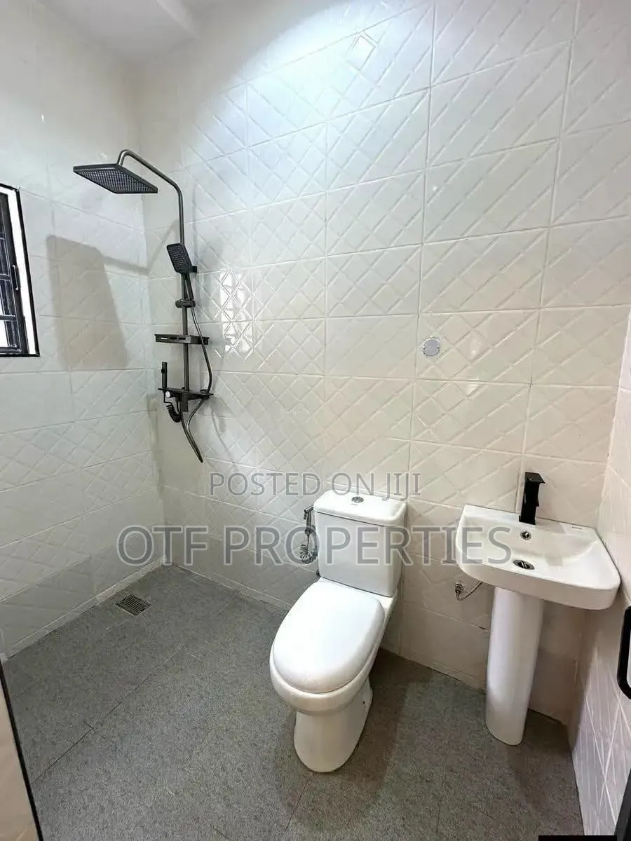 3bdrm Bungalow in Jabi By Airport for sale in Jabi