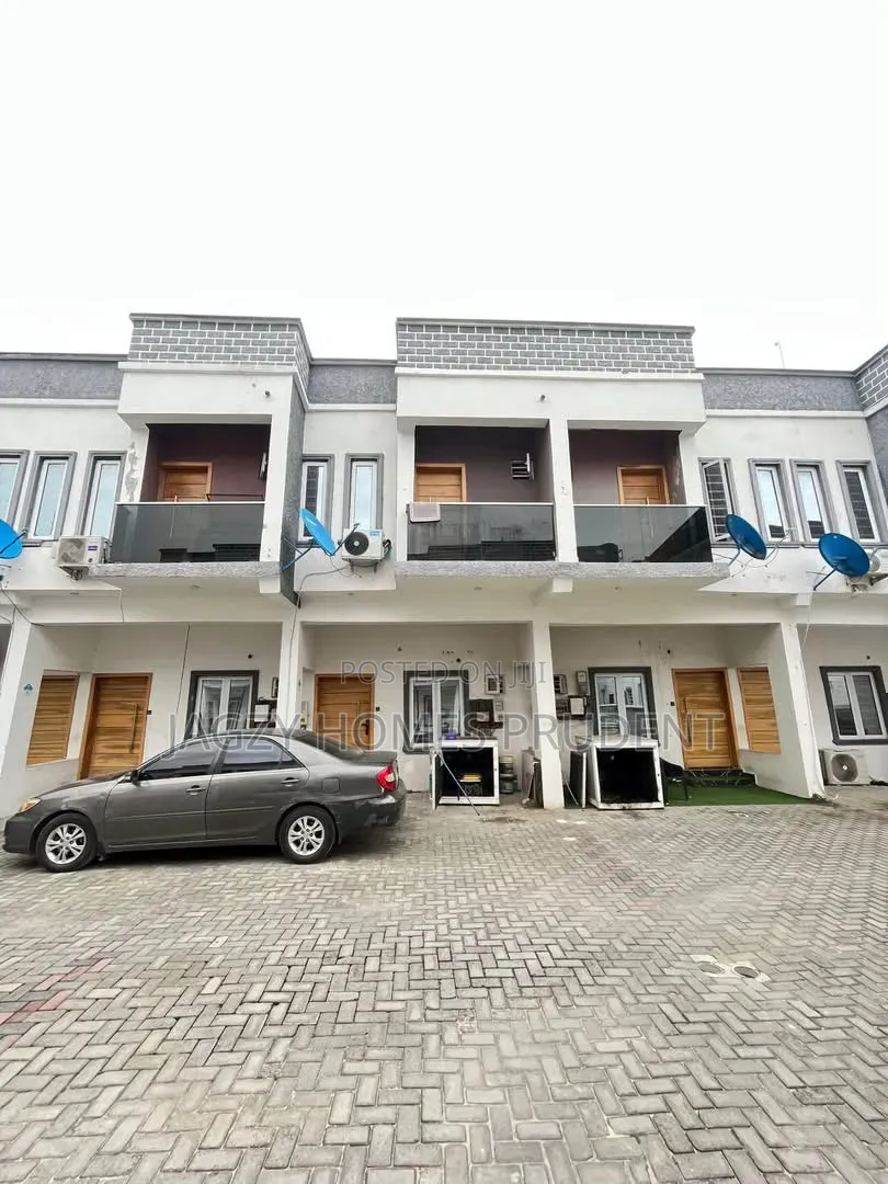 3bdrm Duplex in Ikota Villa, Lekki Expressway for sale in Lekki Expressway