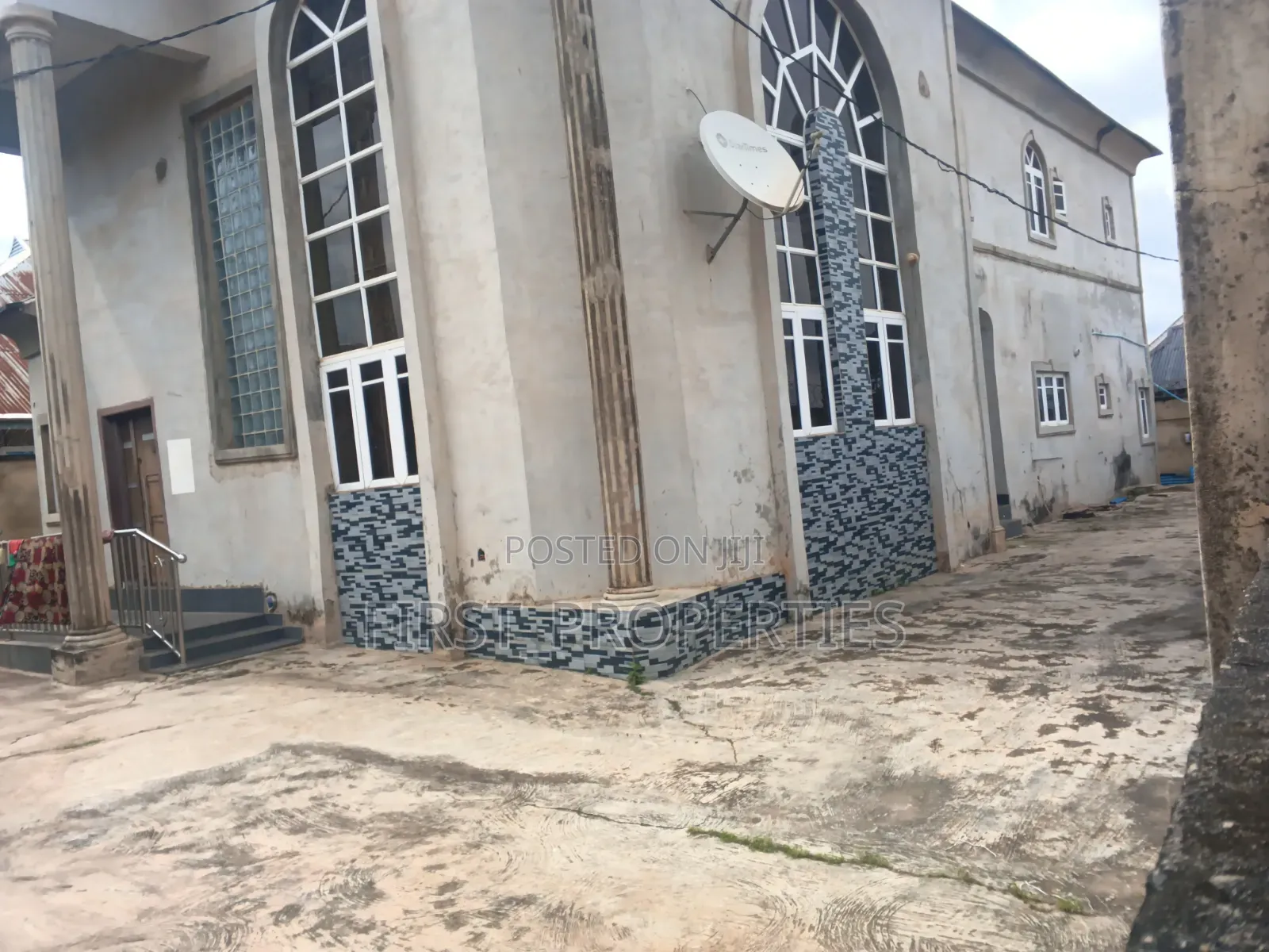 5bdrm Duplex in Ajila Estate Elebu, Ibadan for sale in Ibadan