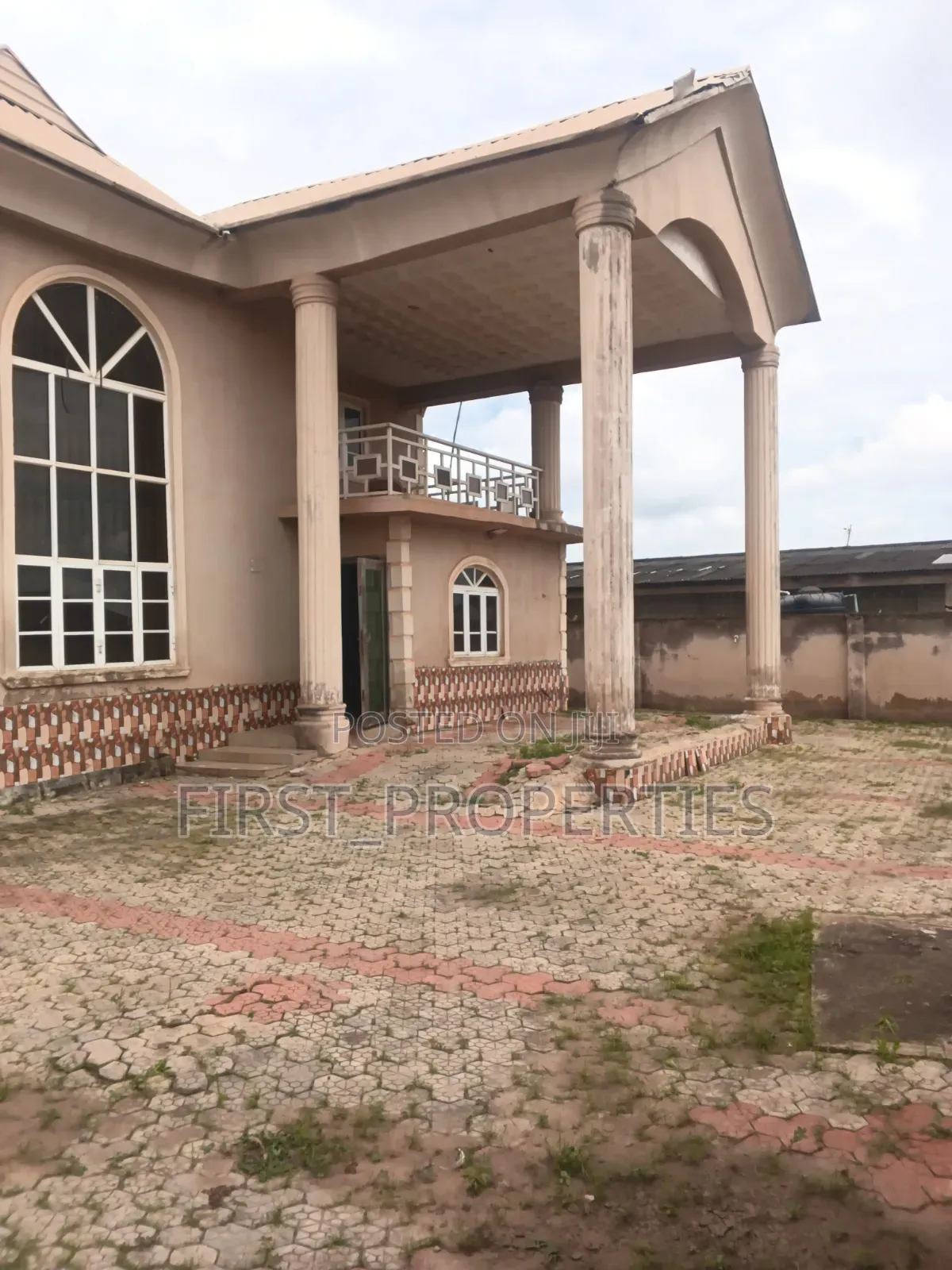 Furnished 5bdrm Duplex in Ashipa Estate Off for sale in Ibadan