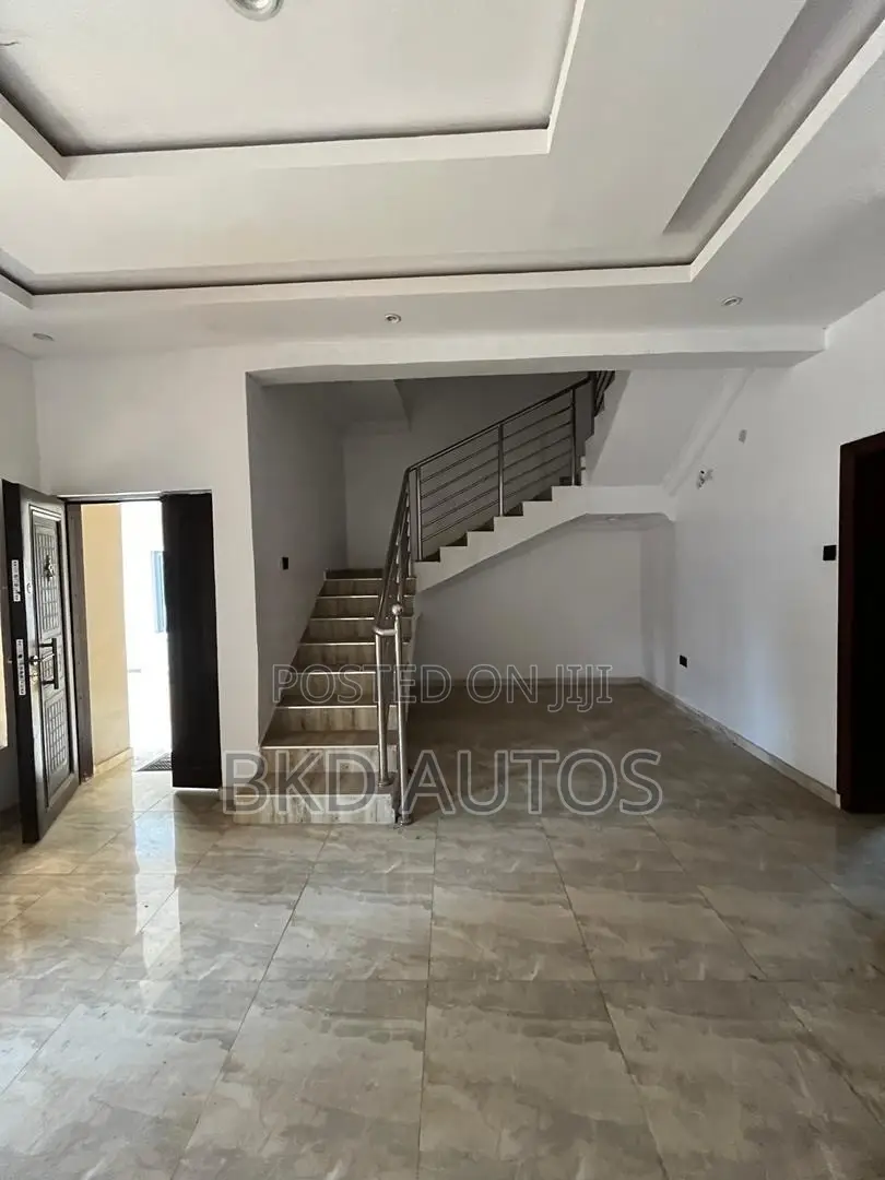 4bdrm Duplex in Gbagada for sale in Gbagada