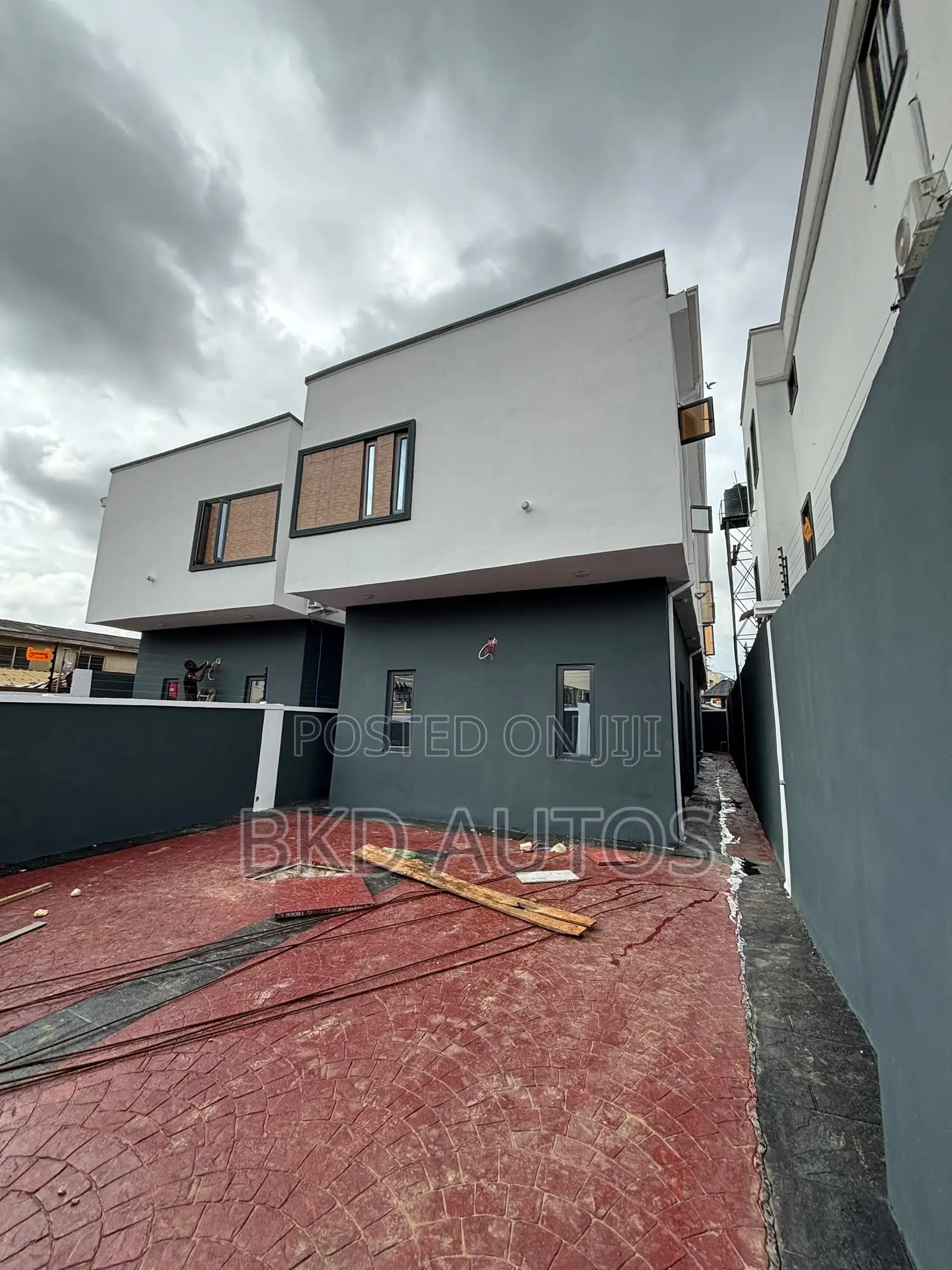 2bdrm Duplex in Berger for sale in Berger