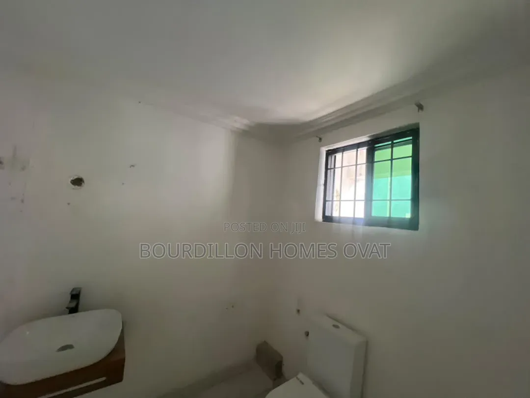 4bdrm Duplex in Lekki Phase 1 for rent in Lekki Phase 1