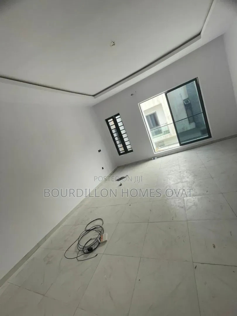 4bdrm Duplex in Orchid Lekki Lagos for rent in Lekki Expressway
