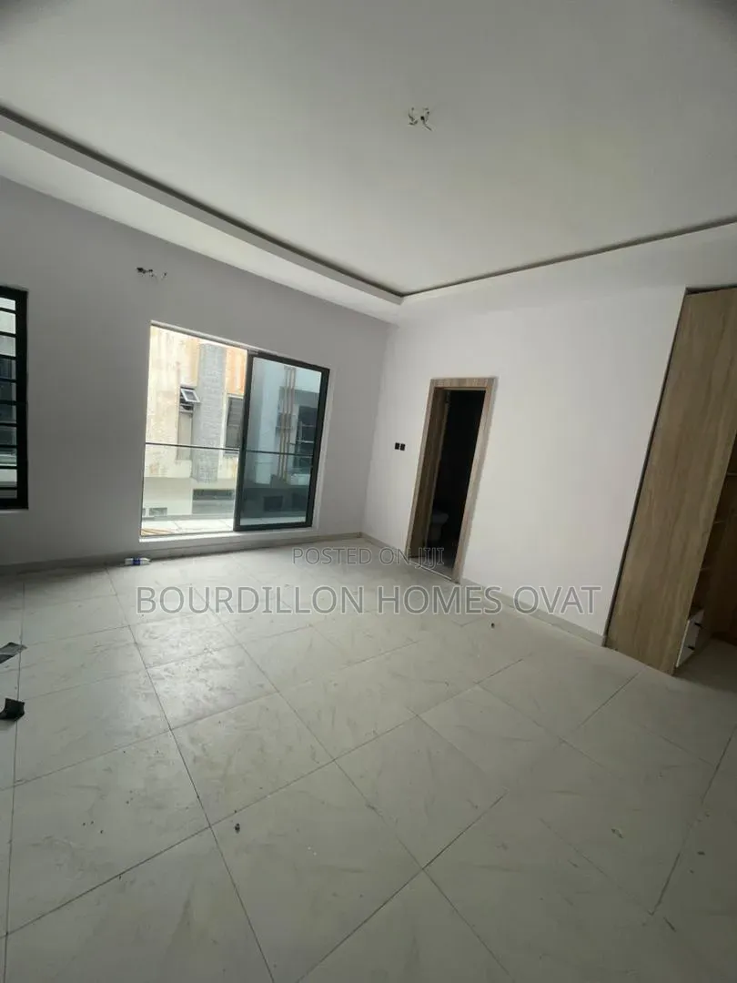 4bdrm Duplex in Orchid Lekki Lagos for rent in Lekki Expressway