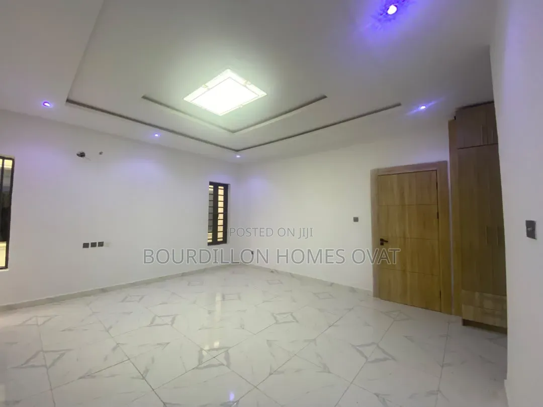 4bdrm Duplex in Orchid Lekki Lagos for rent in Lekki Expressway
