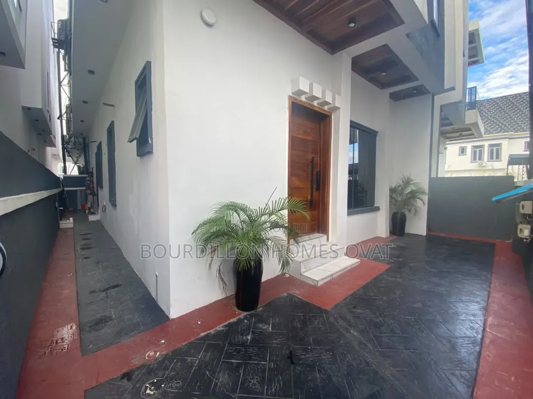 4bdrm Duplex in Orchid Lekki Lagos for rent in Lekki Expressway