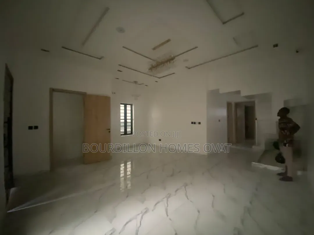 4bdrm Duplex in Orchid Lekki Lagos for rent in Lekki Expressway
