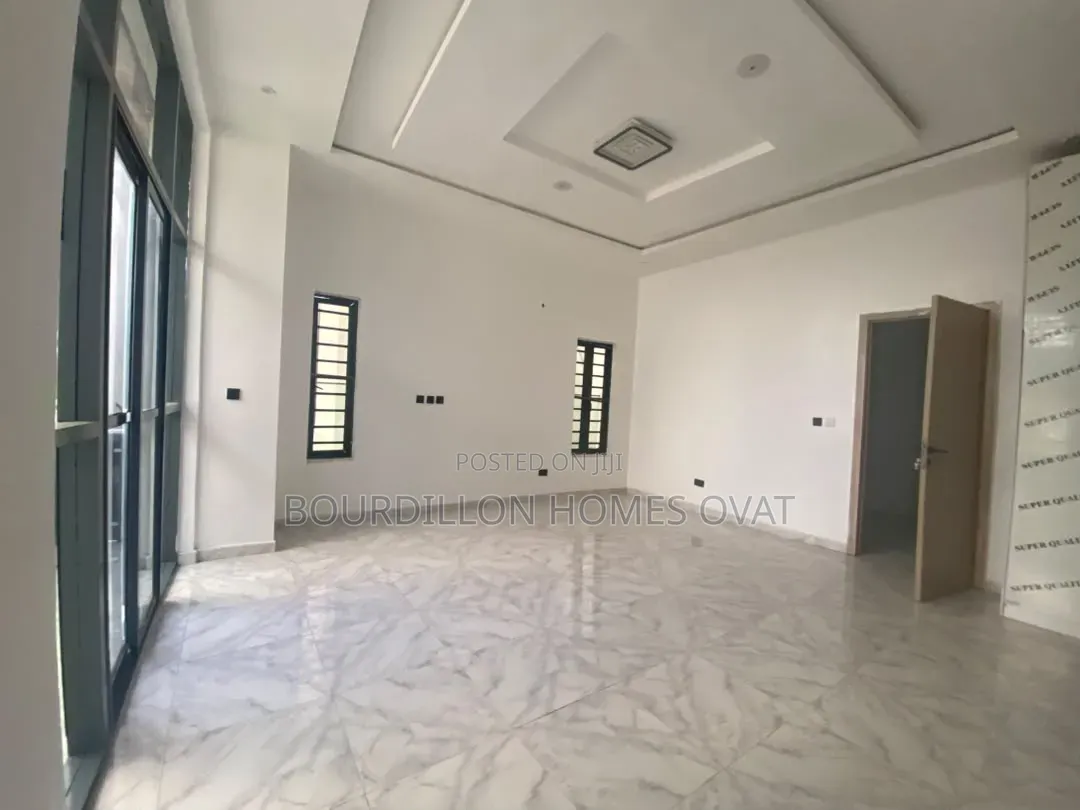 4bdrm Duplex in Orchid Lekki Lagos for rent in Lekki Expressway
