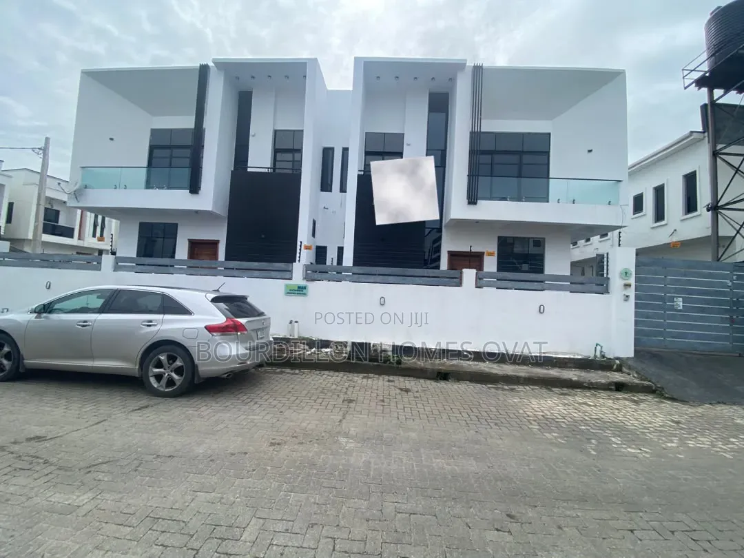4bdrm Duplex in Orchid Lekki Lagos for rent in Lekki Expressway