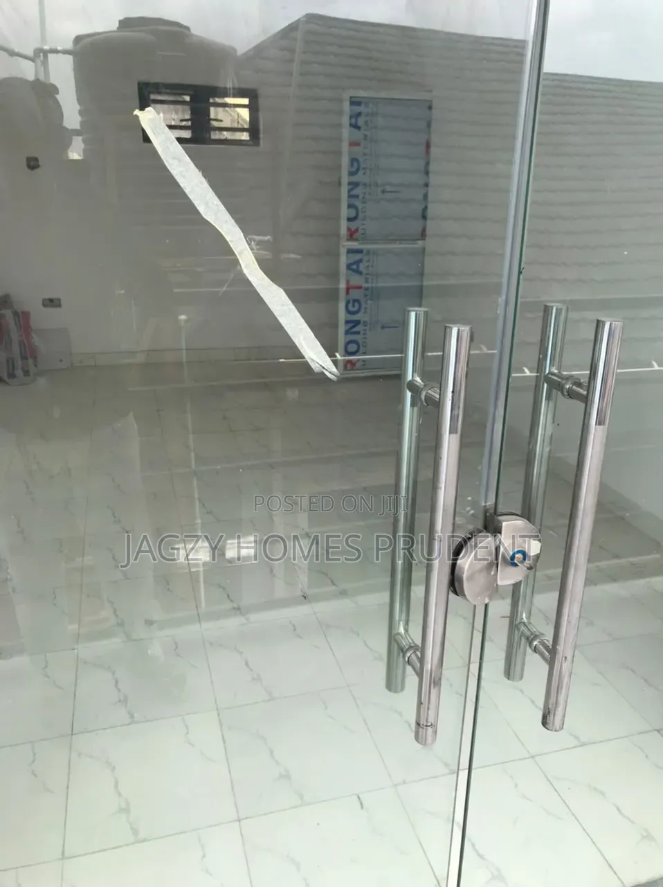 Sharp New Built Shop for Rent in Sangotedo