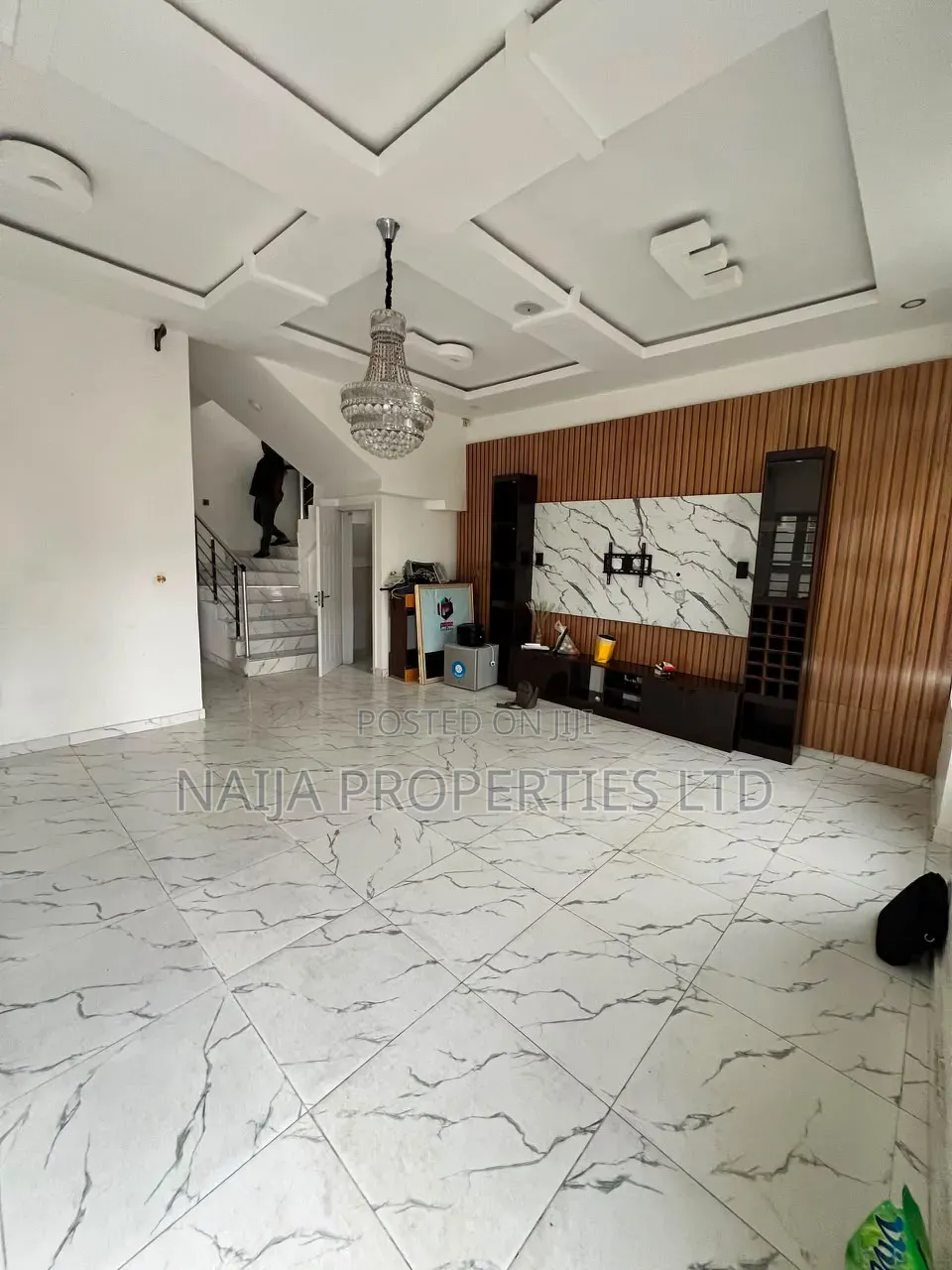 4bdrm Duplex in Ikota for sale in Ikota