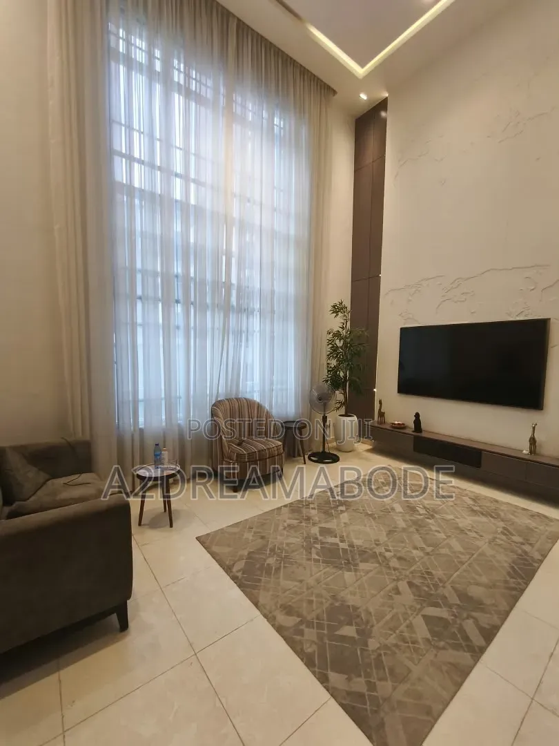 5bdrm Duplex in Ikeja for rent in Ikeja GRA