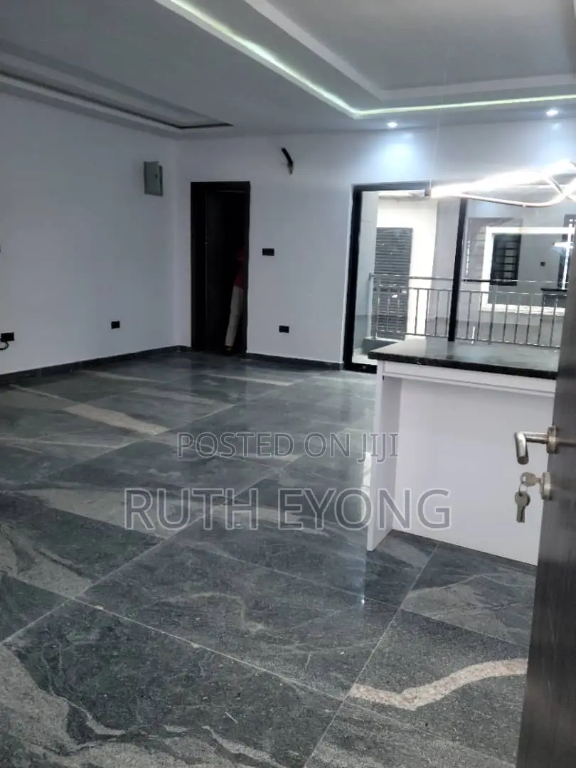 3bdrm Penthouse in Ikate Lekki for rent in Ikate