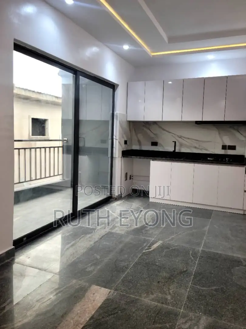 3bdrm Penthouse in Ikate Lekki for rent in Ikate