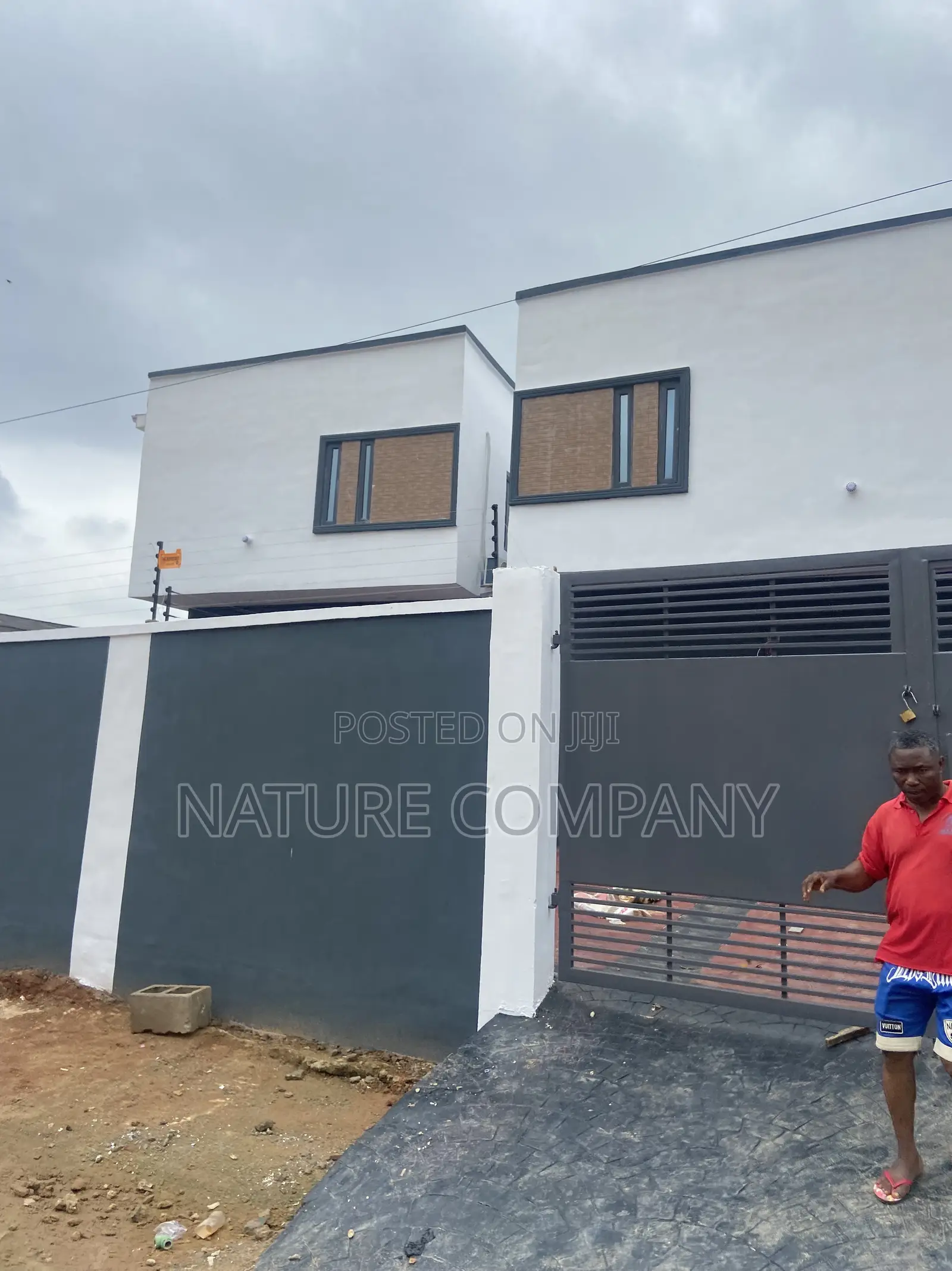 3bdrm Block of Flats in Olowora, Kosofe for rent in Kosofe