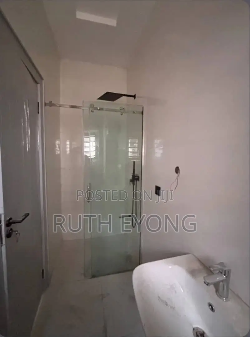 2bdrm Apartment in Lekki Phase 1 for rent in Lekki Phase 1