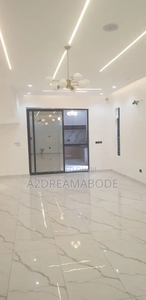 5bdrm Duplex in Magodo Phase 2 for rent in GRA Phase 2 Shangisha