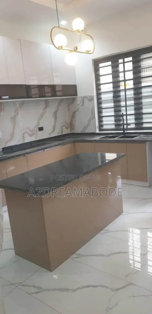 5bdrm Duplex in Magodo Phase 2 for rent in GRA Phase 2 Shangisha