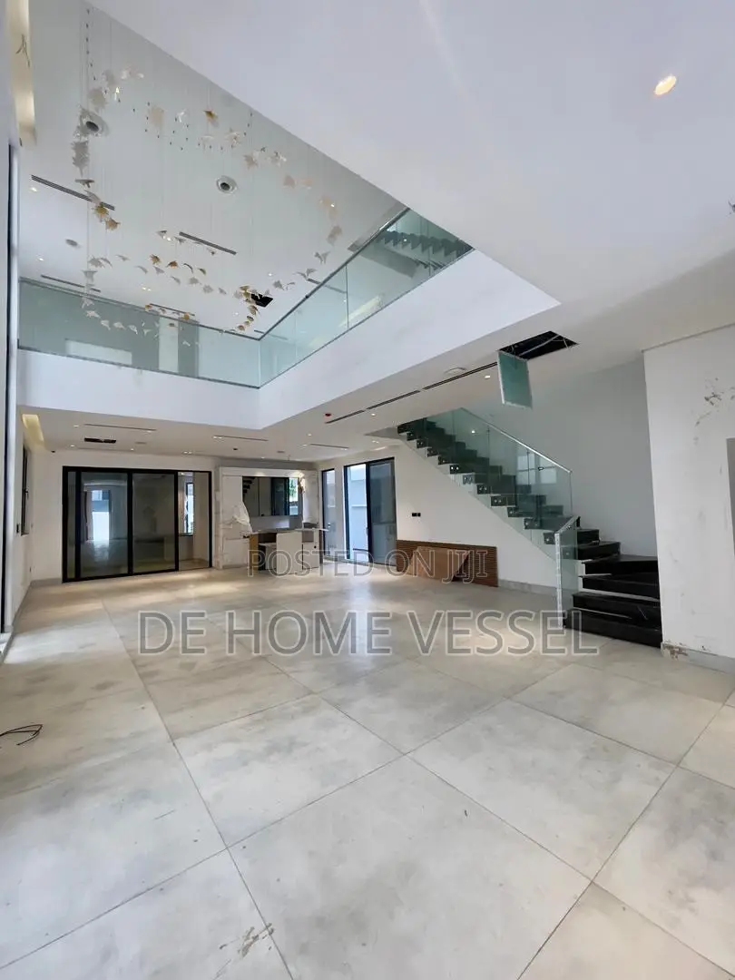 5bdrm Duplex in Old Ikoyi for sale in Old Ikoyi