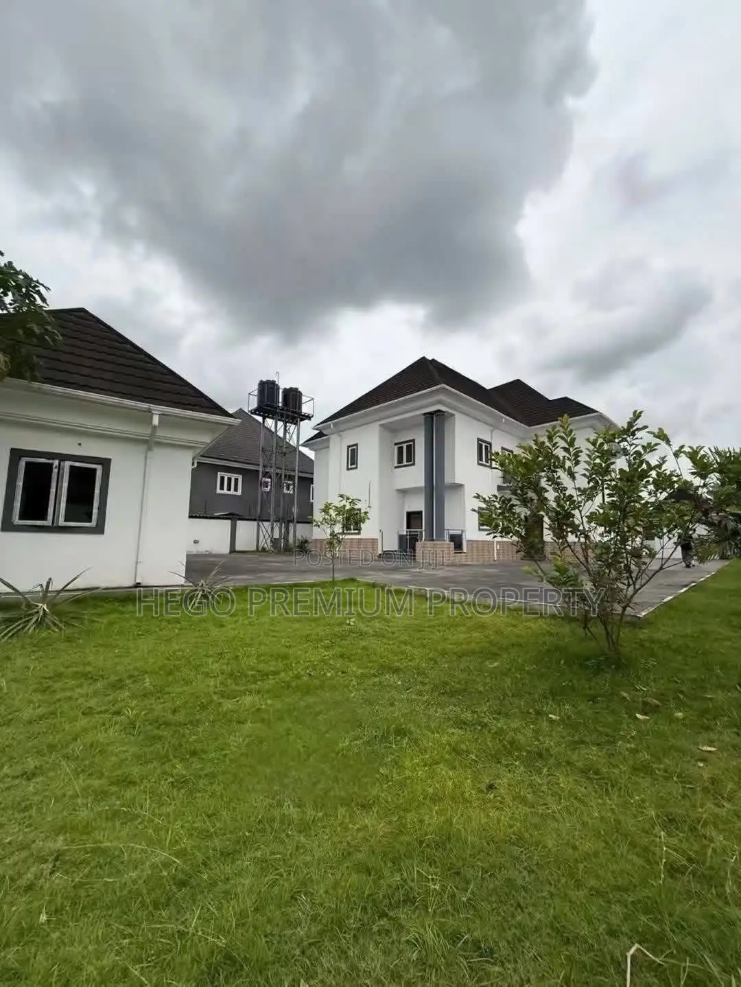 4bdrm Duplex in Estate, Obio-Akpor for sale in Obio-Akpor