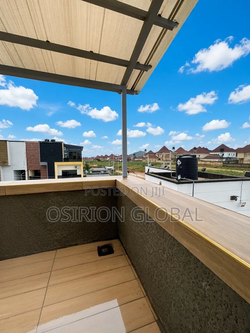 Furnished 5bdrm House in Idu for sale in Idu
