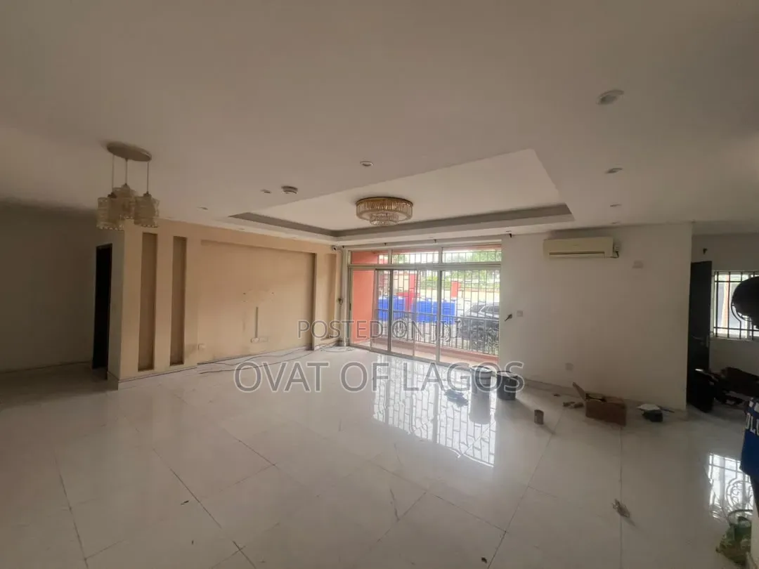 3bdrm Apartment in Parkview Estate for rent in Parkview Estate