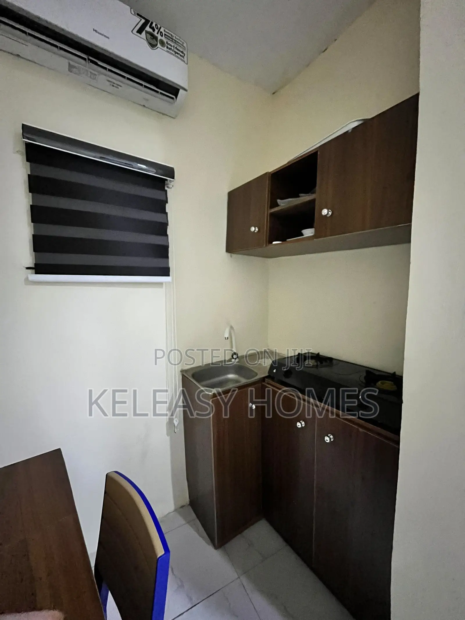 Stylish Studio Apartment in Bariga / Shomolu