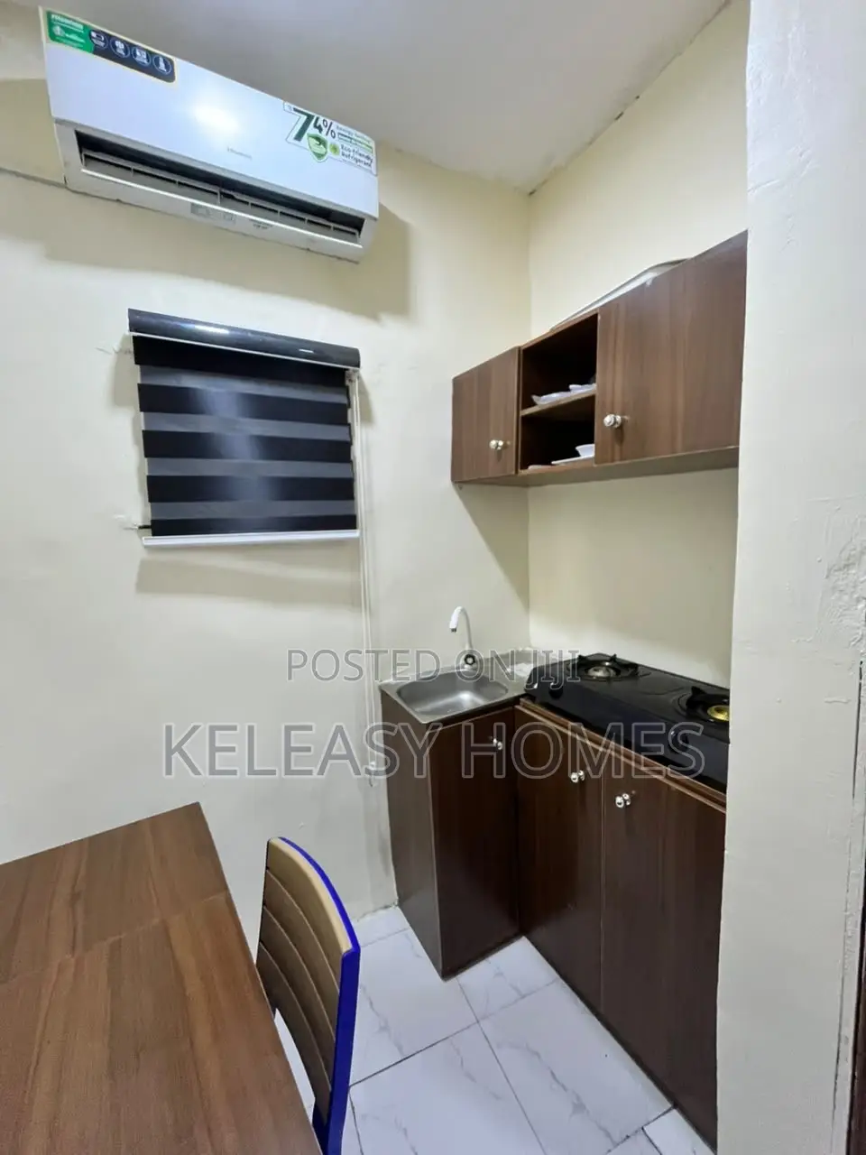 Stylish Studio Apartment in Bariga / Shomolu