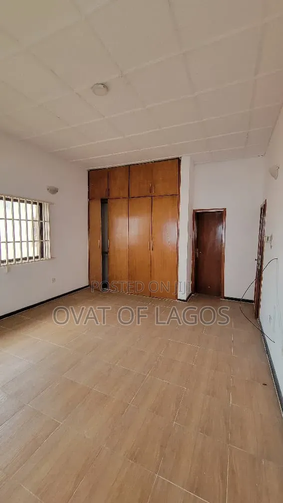 4bdrm Duplex in Parkview Estate for rent in Parkview Estate