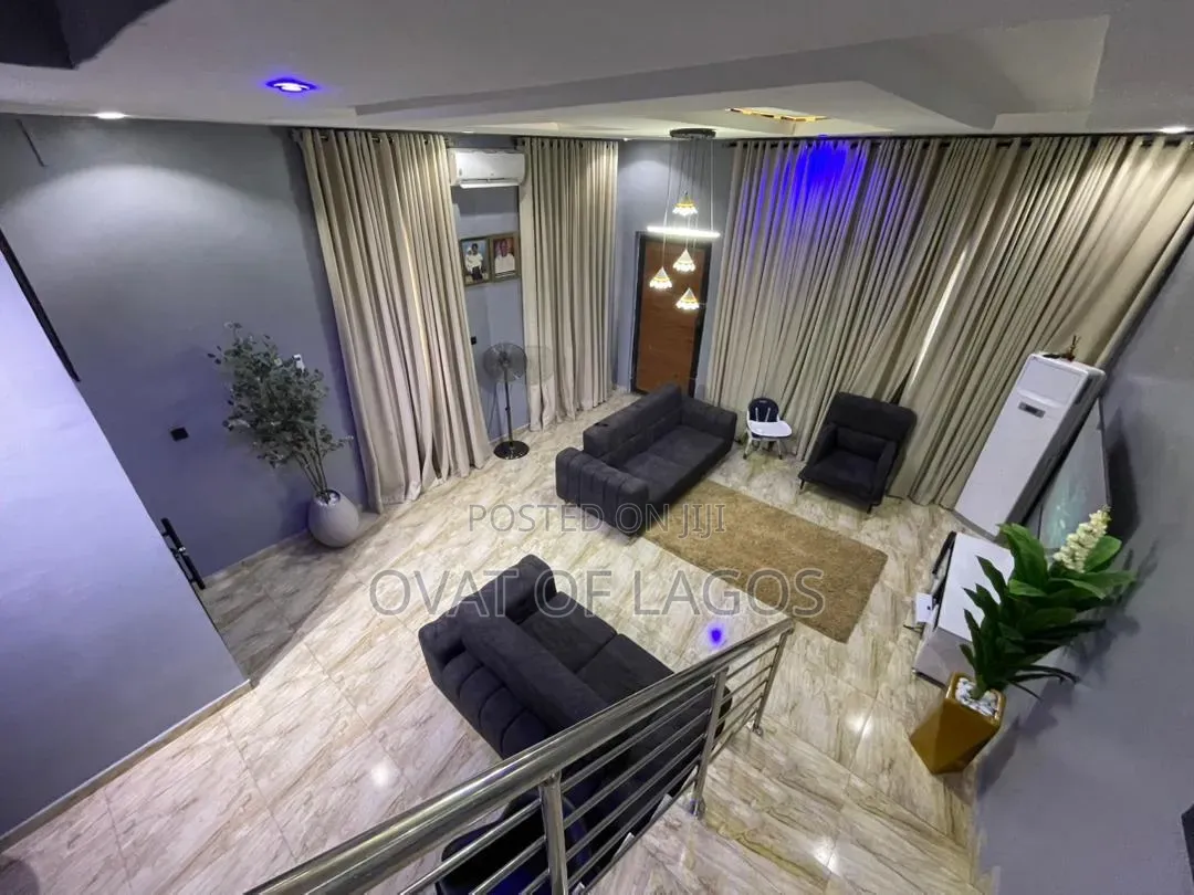 4bdrm Duplex in Thomas Estate for rent in Thomas Estate