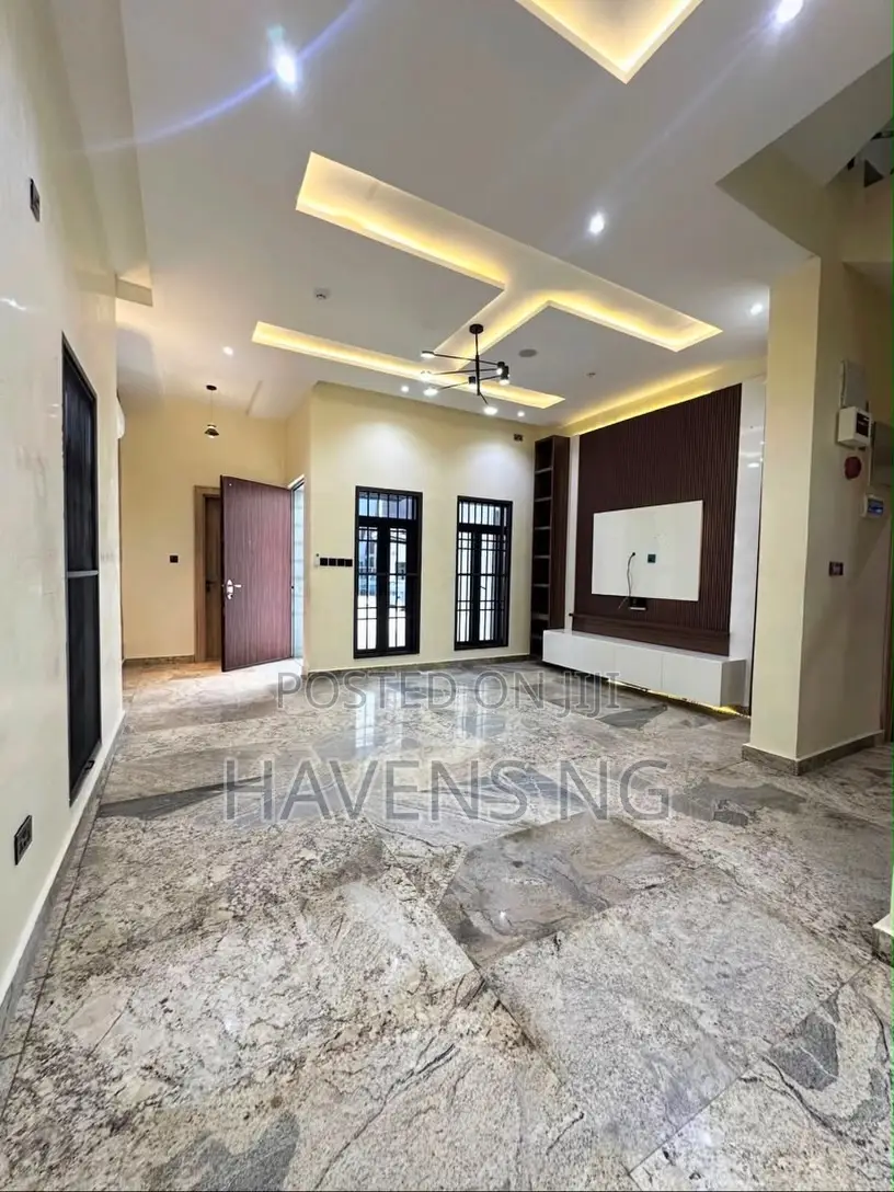4bdrm Duplex in Jahi for sale in Jahi