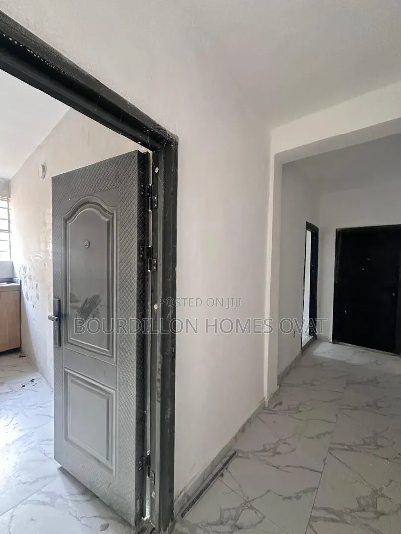 2bdrm Apartment in Orchid Lekki Lagos for rent in Lekki Expressway
