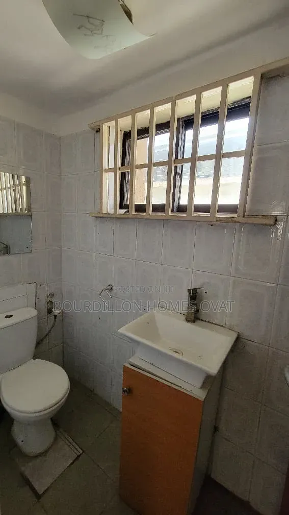 4bdrm Duplex in Parkview Estate for rent in Parkview Estate