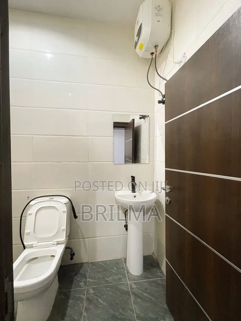 Studio Apartment in Wuye District for Shortlet in Wuye