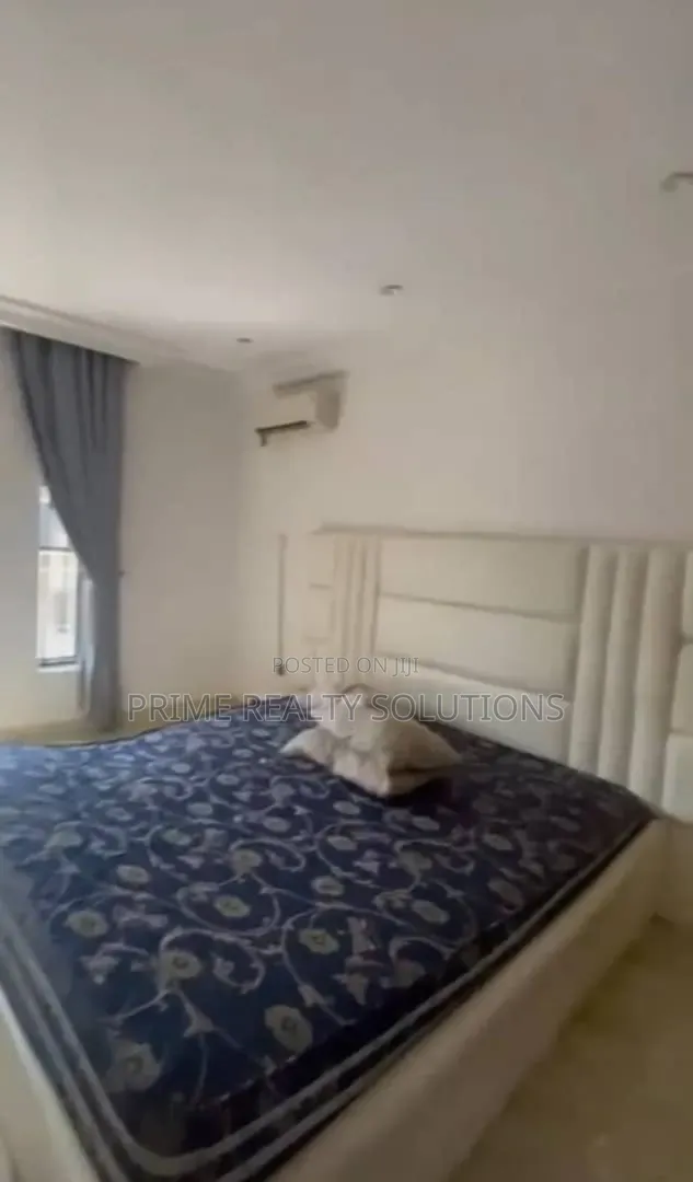 Studio Apartment in Chevron for rent in Chevron