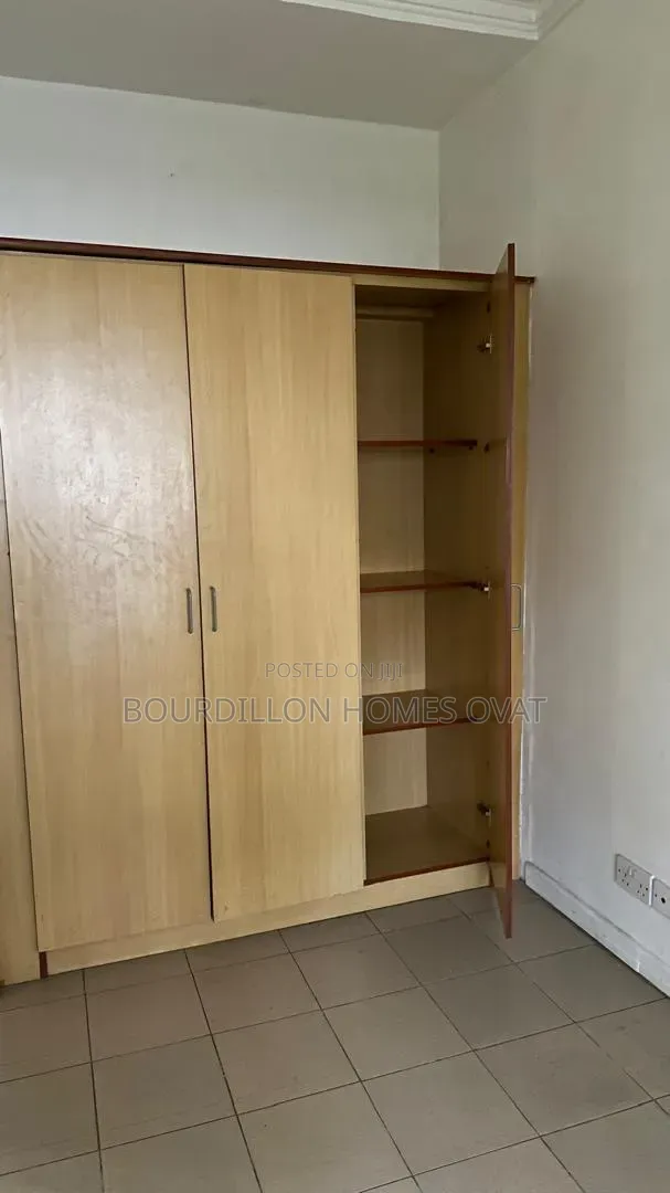 4bdrm Duplex in Parkview Estate for rent in Parkview Estate