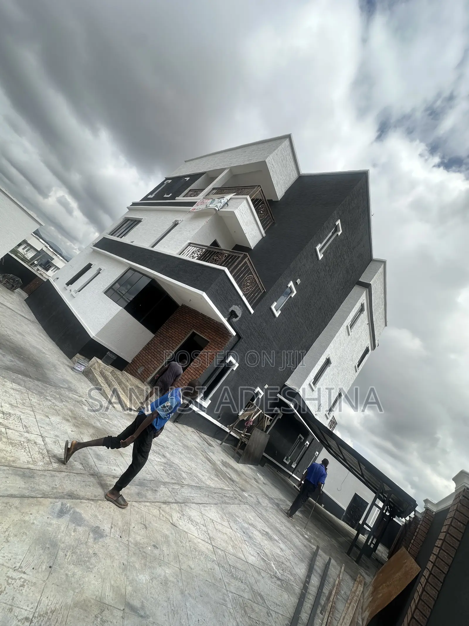 5bdrm Duplex in Gwarimpa Estate,Fct, Gwarinpa for sale in Gwarinpa