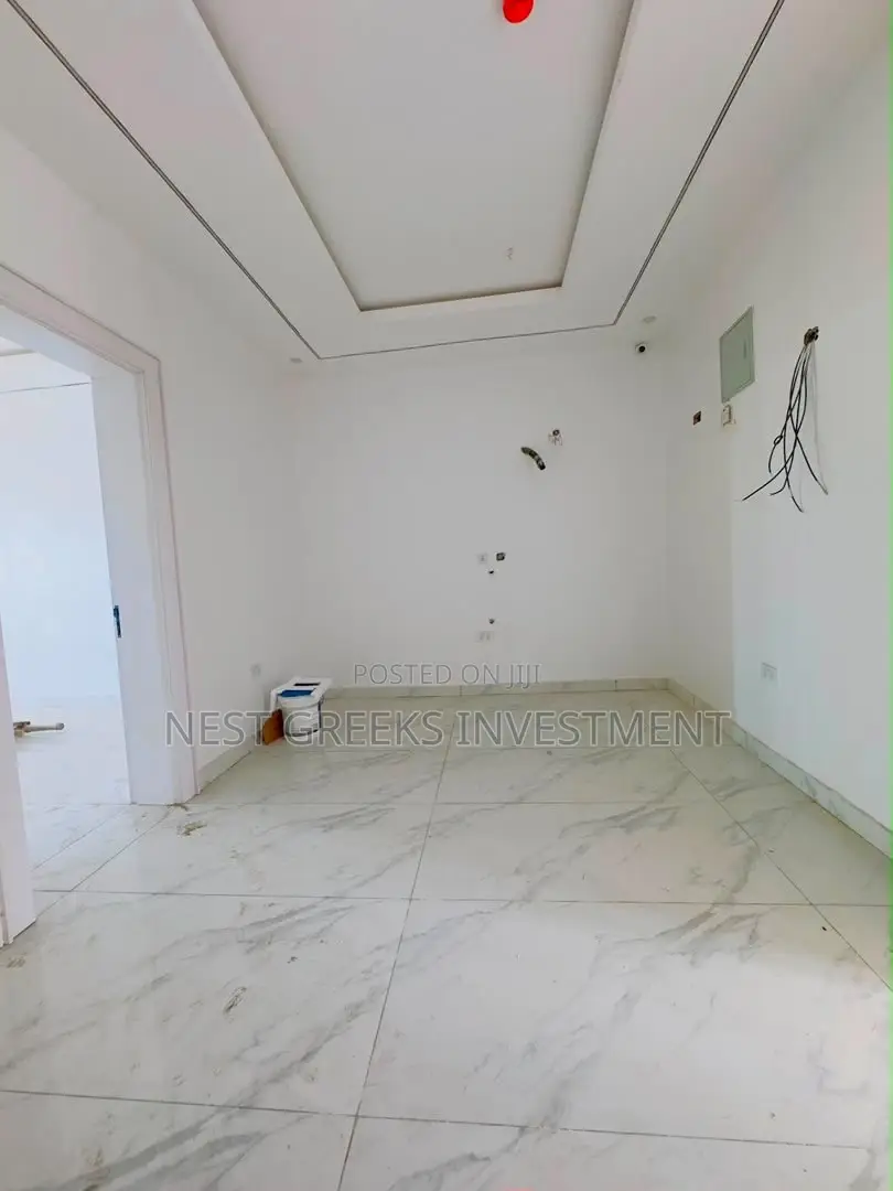 4bdrm Duplex in Ogudu GRA for sale in Ogudu GRA