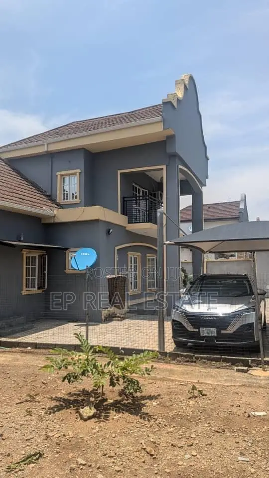 3bdrm Duplex in Galadimawa for sale in Galadimawa