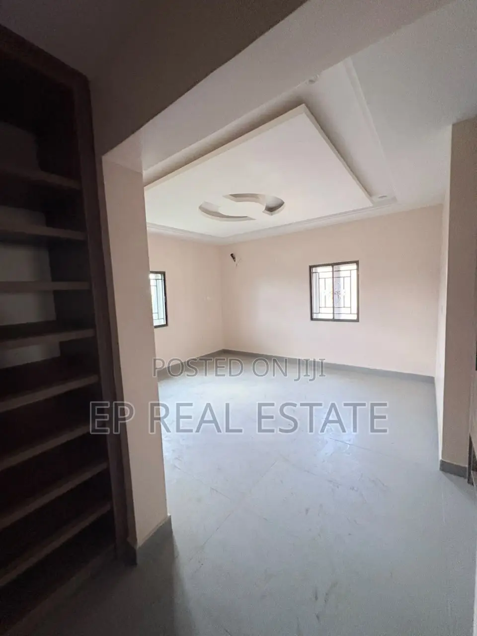 5bdrm Duplex in Gaduwa for sale in Gaduwa