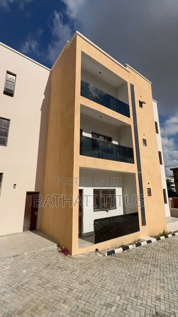 3bdrm Block of Flats in Jahi for rent in Jahi