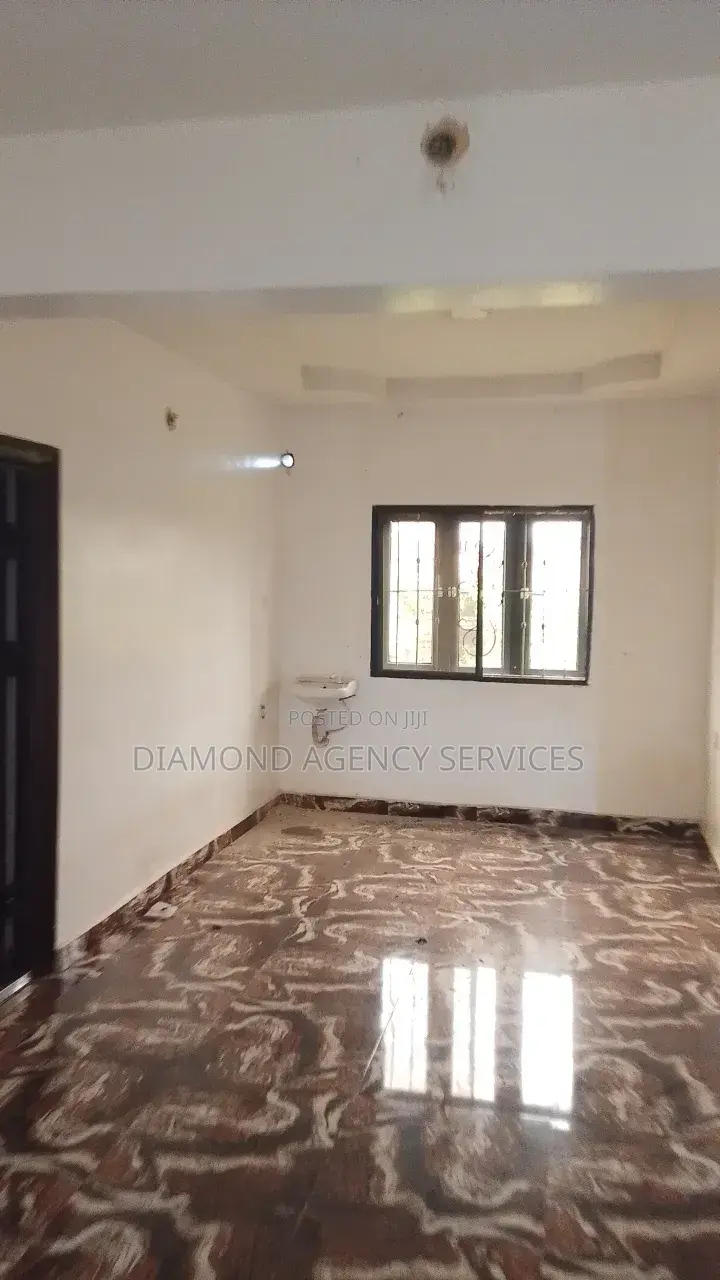 2bdrm Apartment in Back Of Shine Bar, Owerri for rent in Owerri