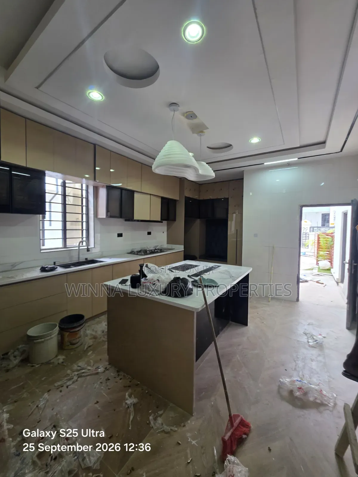 6bdrm Mansion in Lokogoma for sale in Lokogoma