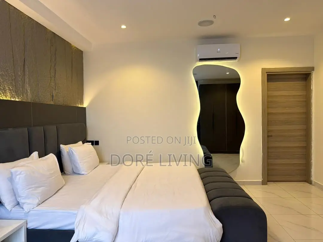 Luxe 2-Bedroom Apartment (Omni 2D) With Suspended Pool | Lekki Phase 1 in Lekki Phase 1