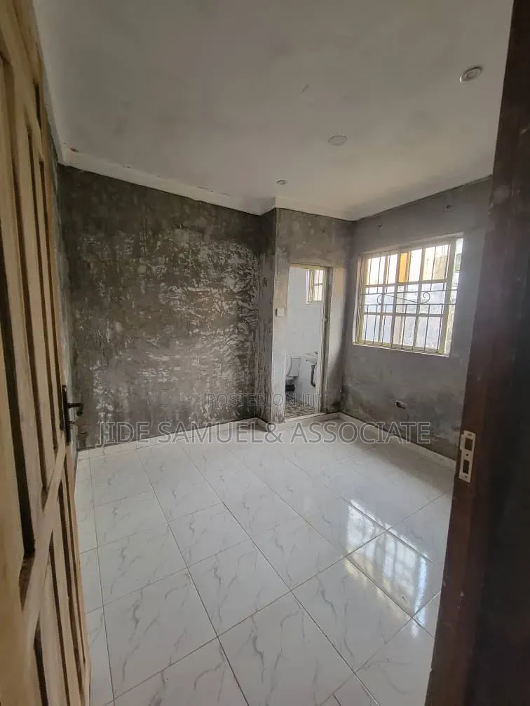 Furnished Mini Flat in Ayobo for rent in Ayobo