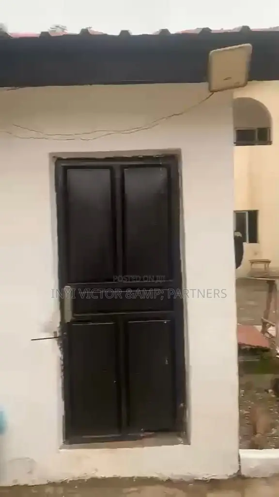 5bdrm Block of Flats in Maitama for sale in Maitama